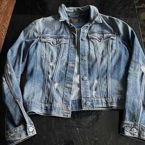 Jean Shop New York cropped Jean Jacket with Distressed Details - women’s medium